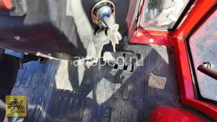 Минитрактор Dongfeng DF-244 G2 с кабиной и реверсом ПСМ